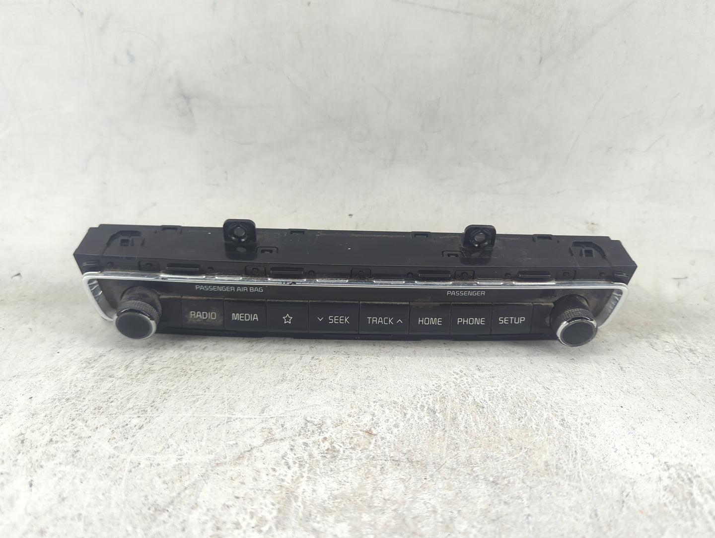 2019-2020 Kia Optima Radio Control Panel 1494607 - Oemusedautoparts1.com