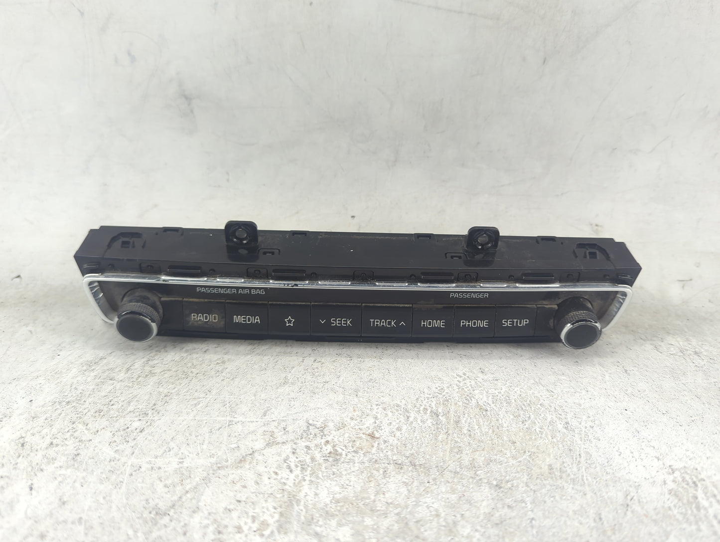 2019-2020 Kia Optima Radio Control Panel 1494607 - Oemusedautoparts1.com