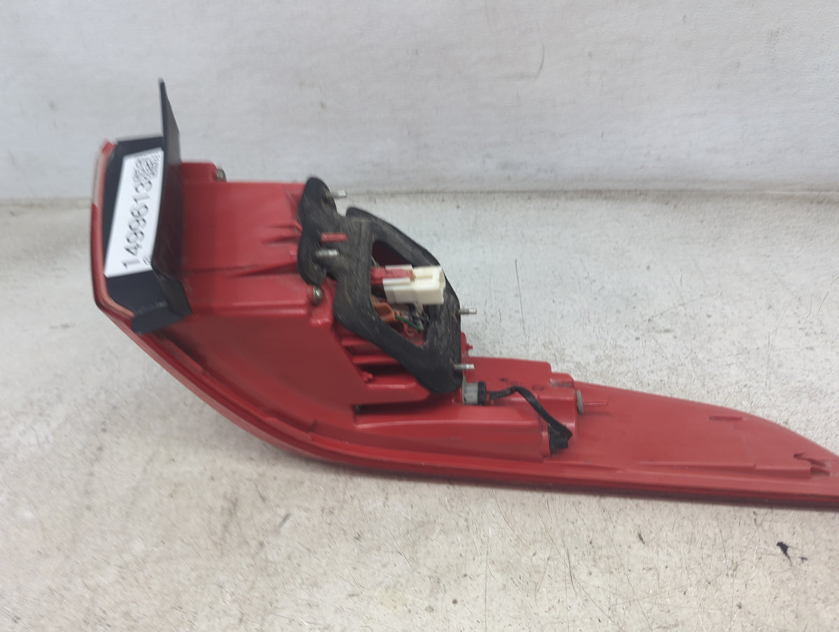 2016-2020 Kia Optima Passenger Right Side Deck Lid Mounted Tail Light 1499613 - Oemusedautoparts1.com