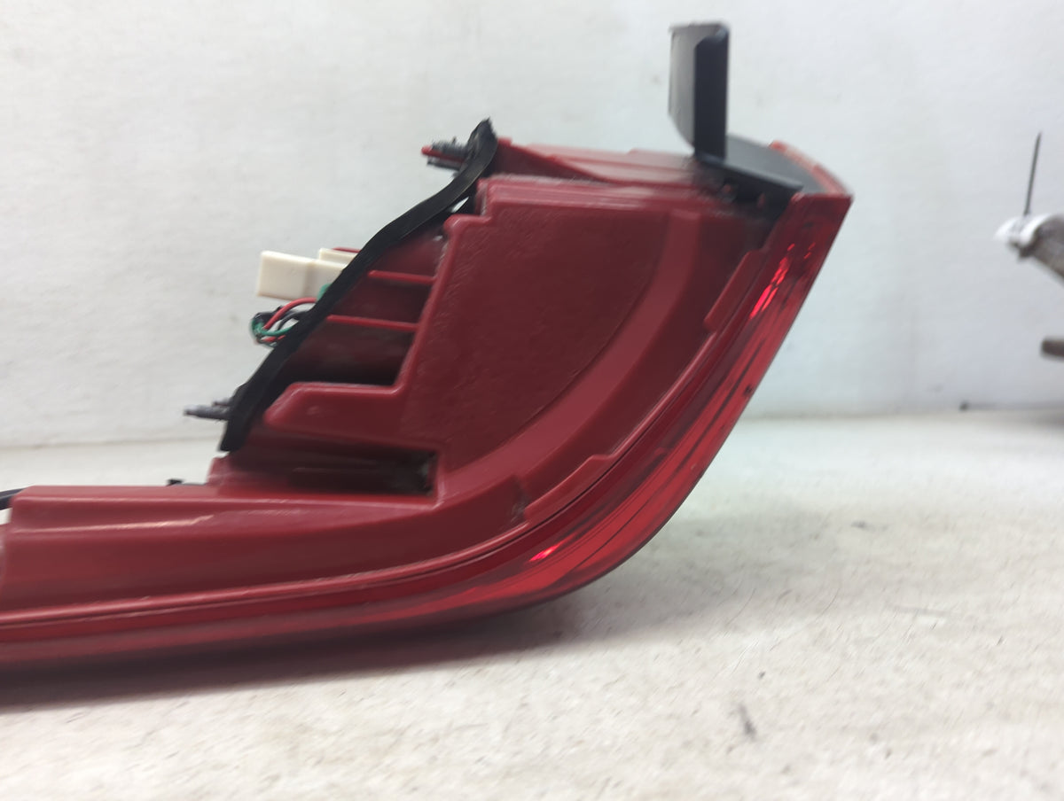 2016-2020 Kia Optima Driver Left Side Deck Lid Mounted Tail Light 1499614 - Oemusedautoparts1.com