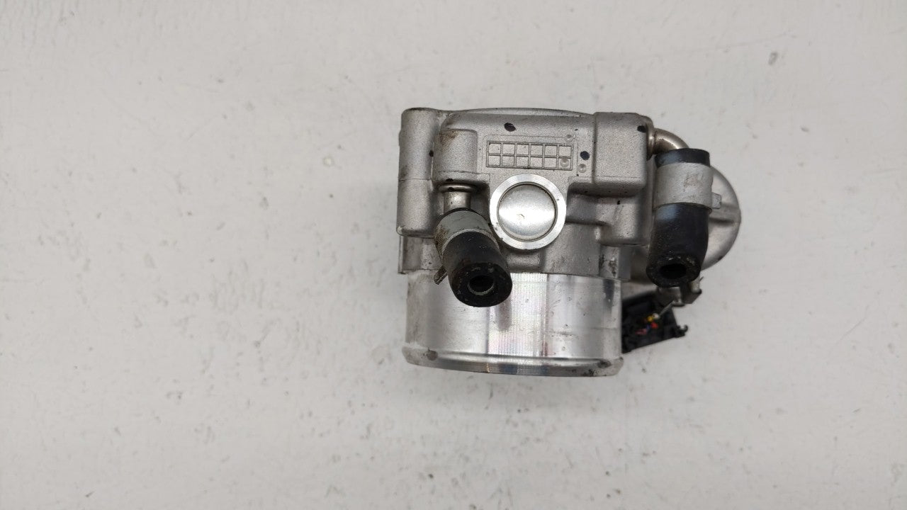 2016-2019 Kia Optima Throttle Body P/N:0 280 750 618 35100-2G600 Fits Fits 2015 2016 2017 2018 2019 OEM Used Auto Parts - Oe