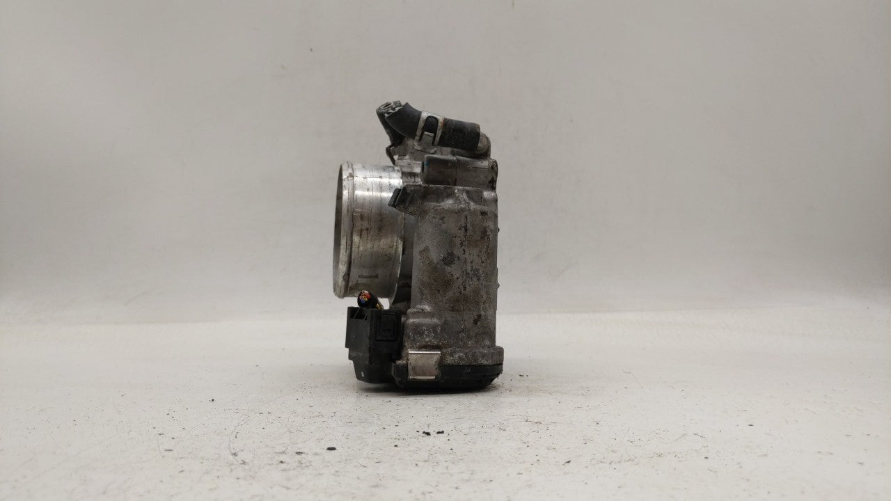 2016-2019 Kia Optima Throttle Body P/N:0 280 750 618 35100-2G600 Fits Fits 2015 2016 2017 2018 2019 OEM Used Auto Parts - Oe