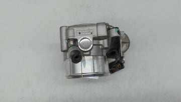 2016-2019 Kia Optima Throttle Body P/N:35100-2G600 Fits Fits 2015 2016 2017 2018 2019 OEM Used Auto Parts
