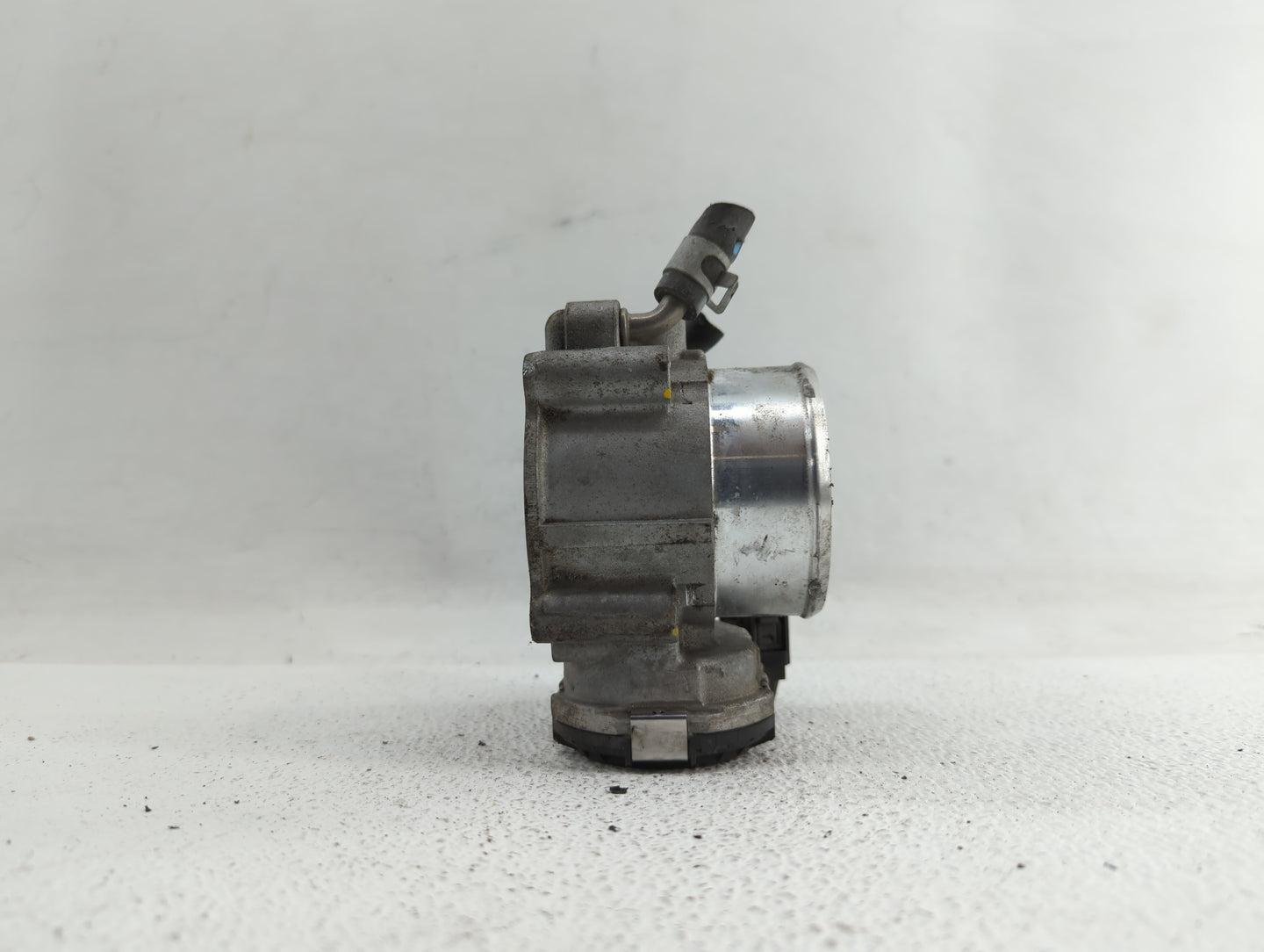 2016-2019 Kia Optima Throttle Body P/N:35100-2G600 Fits Fits 2015 2016 2017 2018 2019 OEM Used Auto Parts - Oemusedautoparts