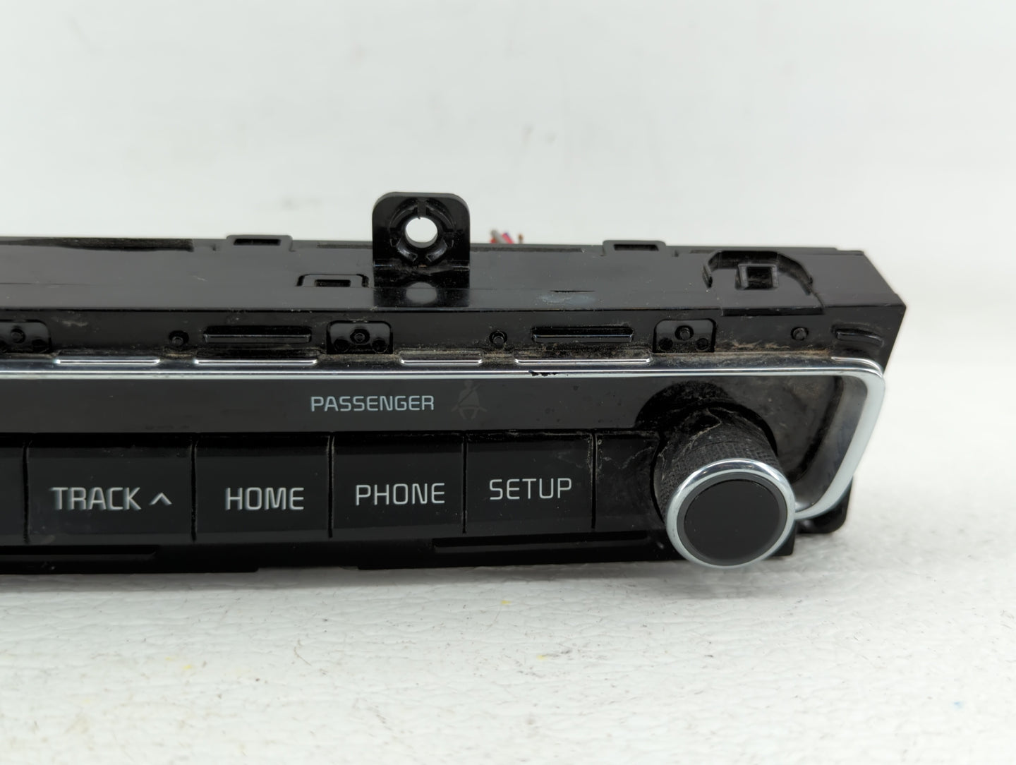 2019-2020 Kia Optima Radio Control Panel - Oemusedautoparts1.com