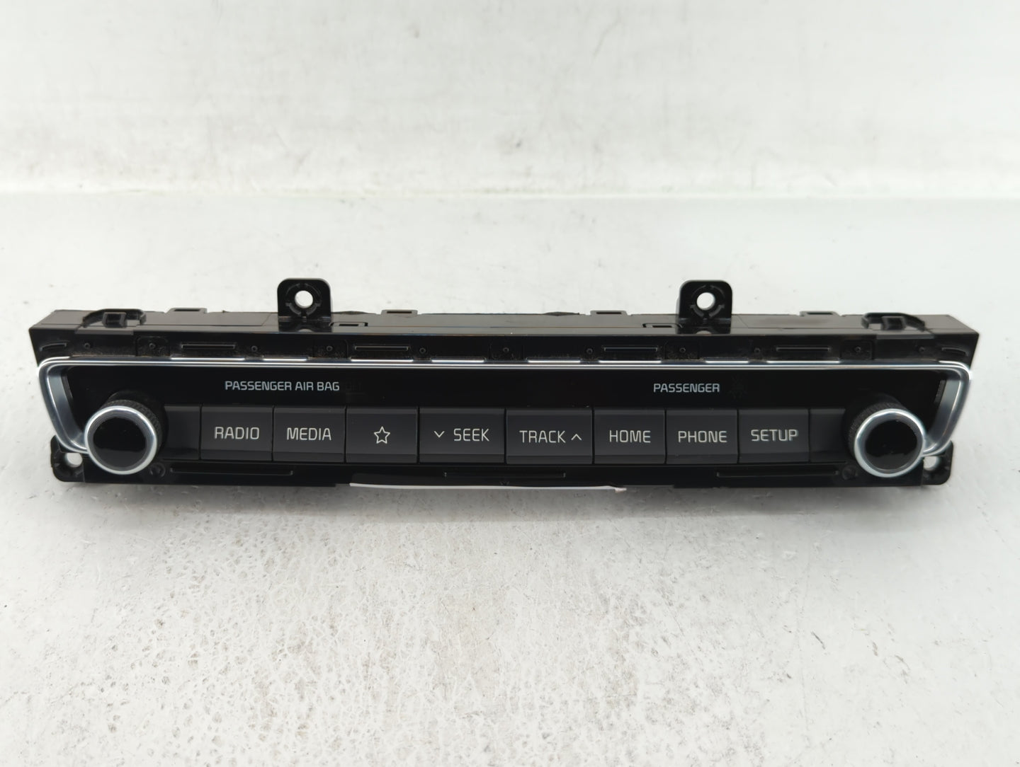 2019-2020 Kia Optima Radio Control Panel - Oemusedautoparts1.com