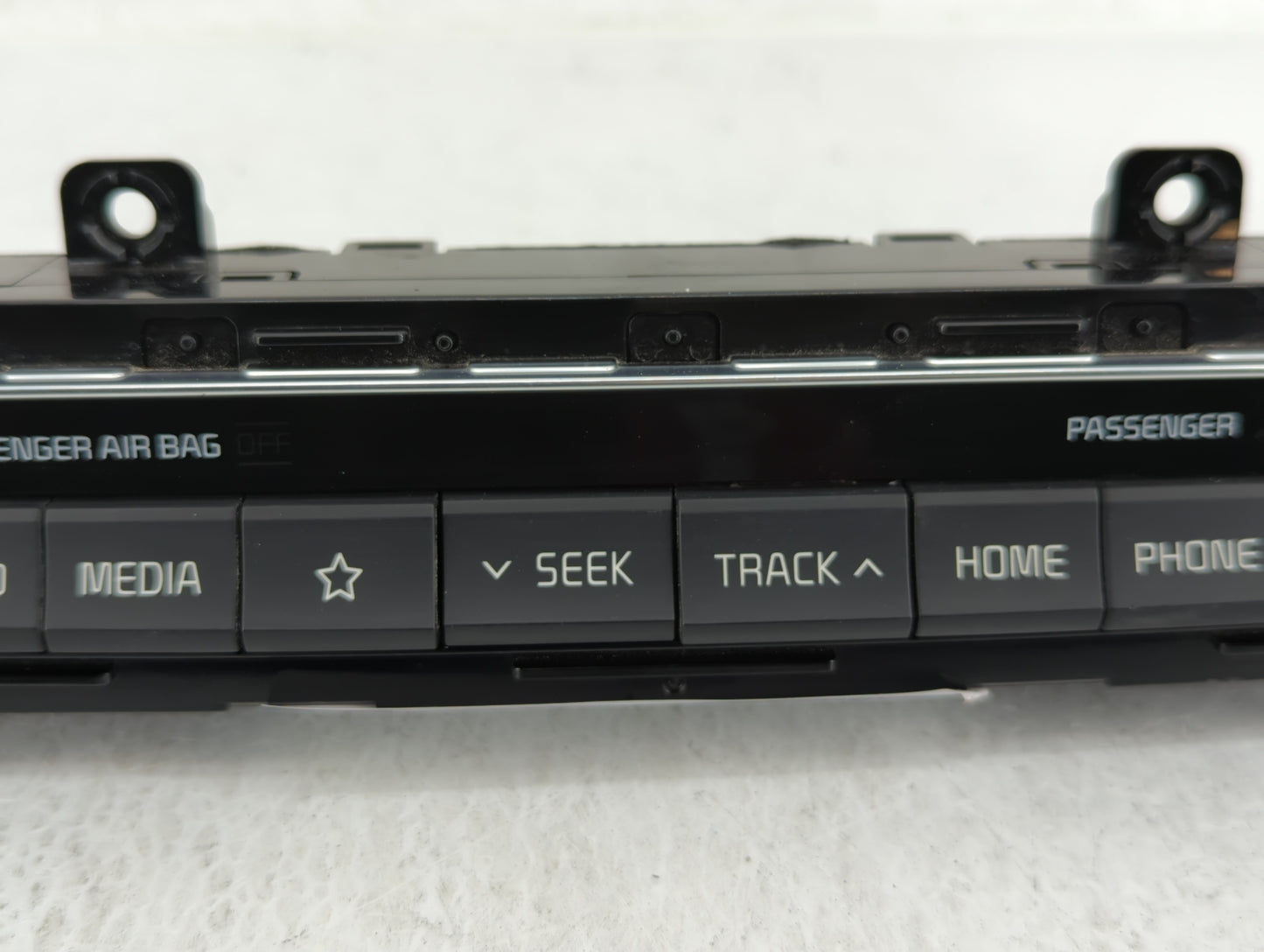 2019-2020 Kia Optima Radio Control Panel - Oemusedautoparts1.com