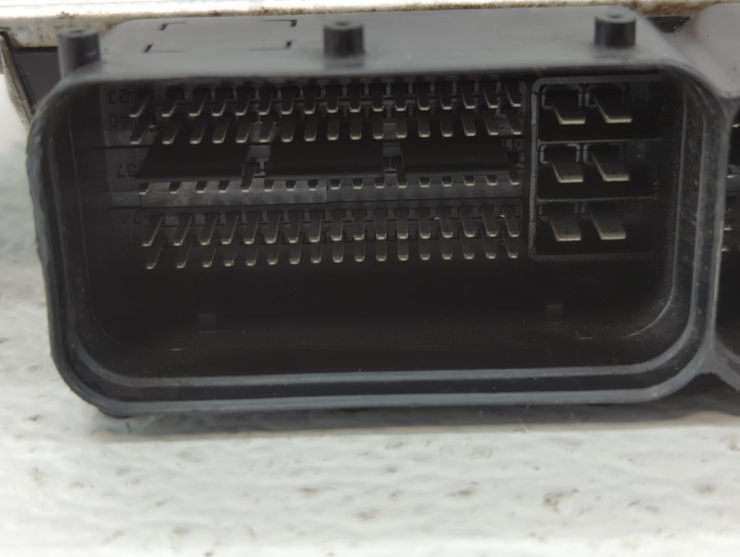 2019-2020 Kia Optima PCM Engine Control Computer ECU ECM PCU OEM P/N:39199-2G028 Fits Fits 2019 2020 OEM Used Auto Parts - O