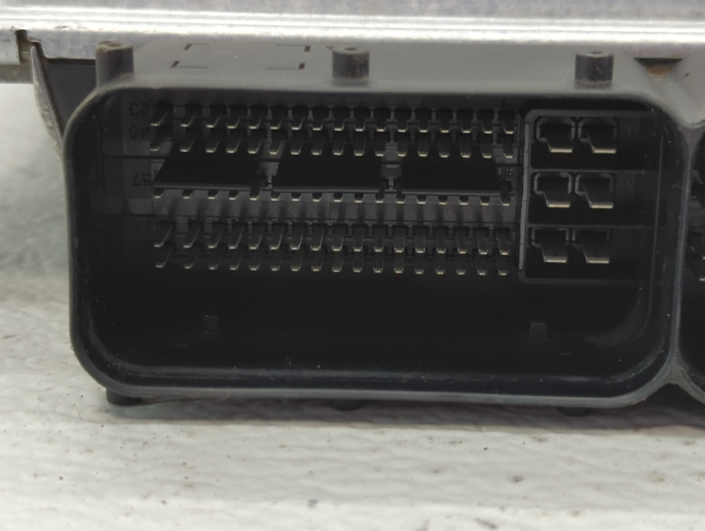 2019-2020 Kia Optima PCM Engine Control Computer ECU ECM PCU OEM P/N:39199-2G028 Fits Fits 2019 2020 OEM Used Auto Parts - O