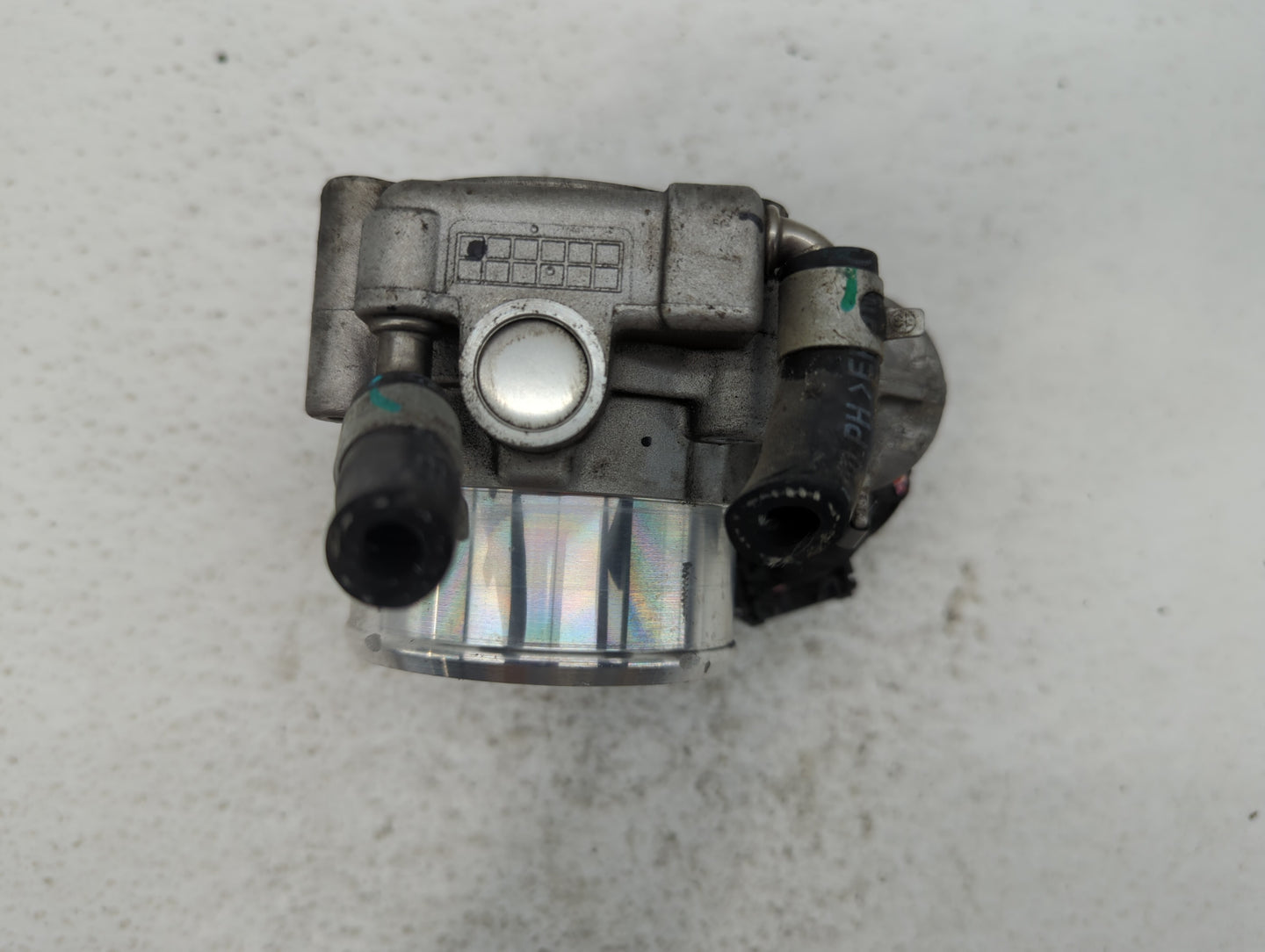 2016-2020 Kia Optima Throttle Body P/N:35100-2G600 Fits Fits 2015 2016 2017 2018 2019 2020 2021 OEM Used Auto Parts - Oemuse