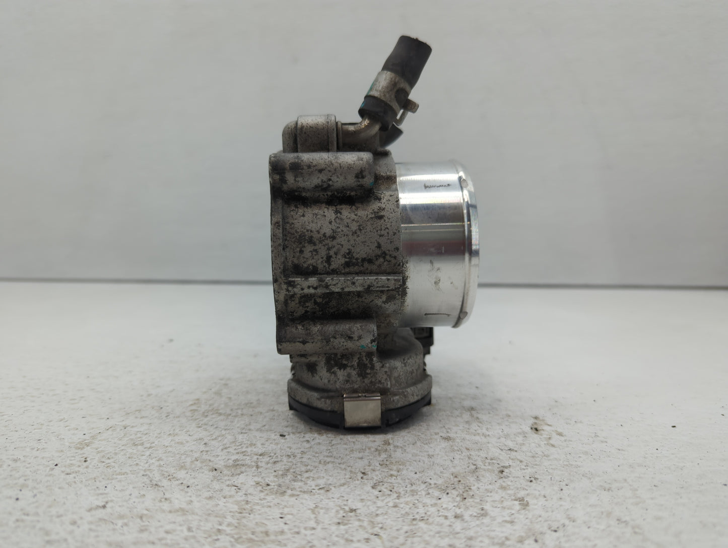 2016-2020 Kia Optima Throttle Body P/N:35100-2G600 Fits Fits 2015 2016 2017 2018 2019 2020 2021 OEM Used Auto Parts - Oemuse