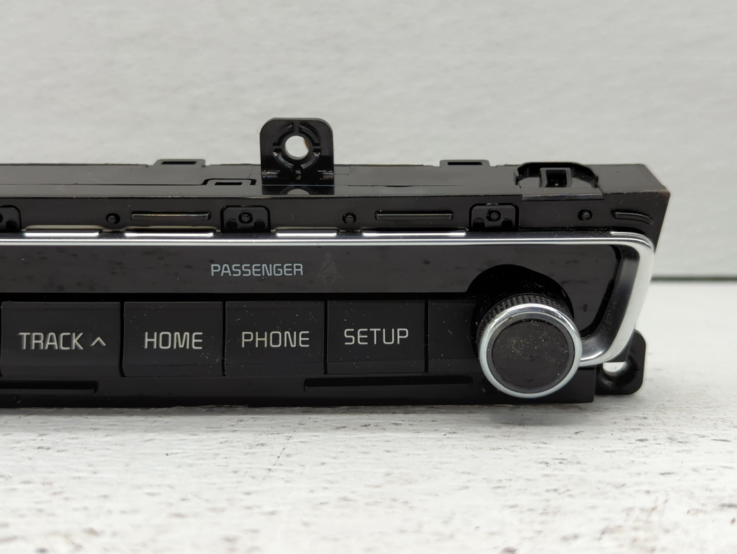 2019-2020 Kia Optima Radio Control Panel - Oemusedautoparts1.com
