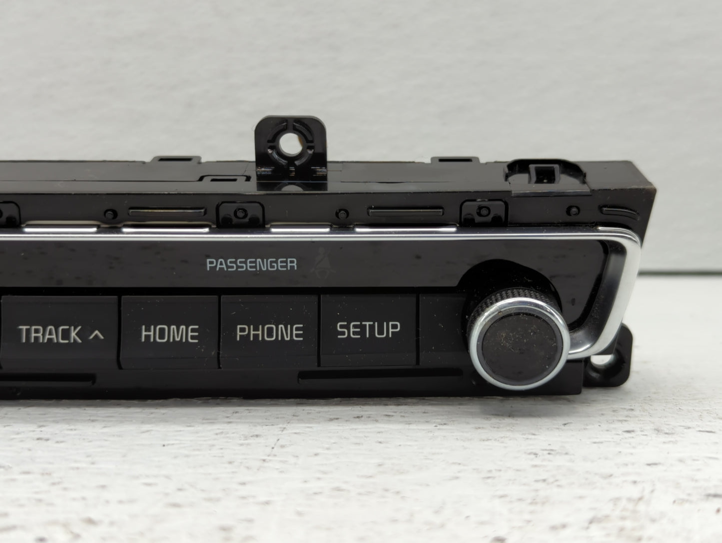 2019-2020 Kia Optima Radio Control Panel - Oemusedautoparts1.com
