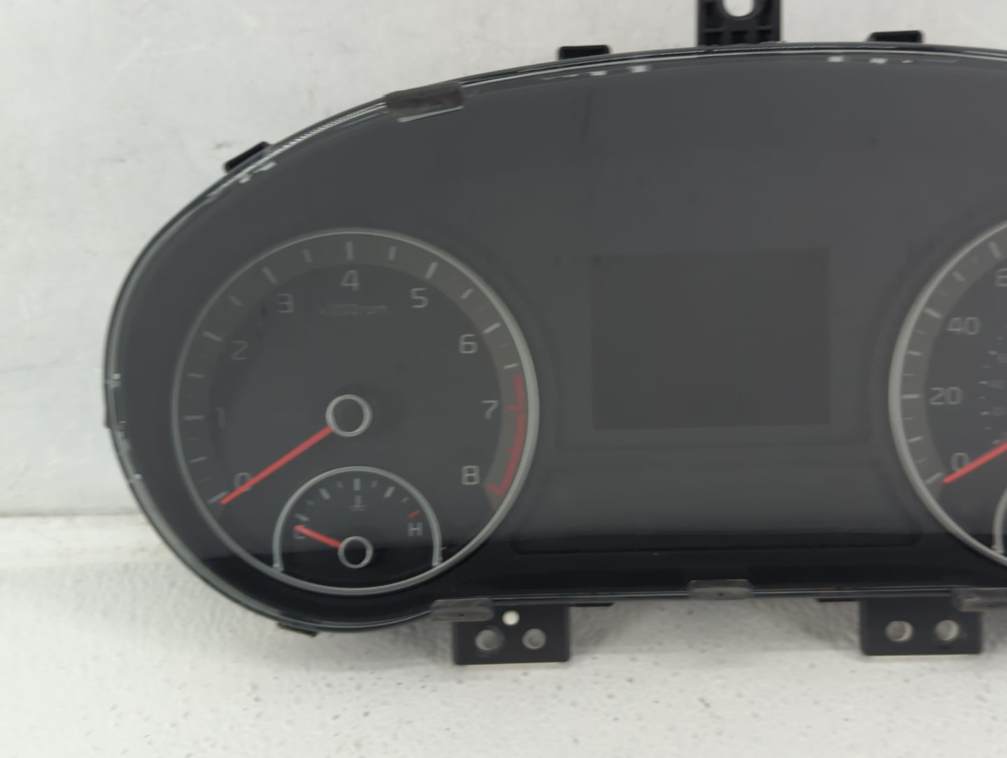 2019-2020 Kia Optima Instrument Cluster Speedometer Gauges P/N:94021-D5030 Fits Fits 2019 2020 OEM Used Auto Parts - Oemused