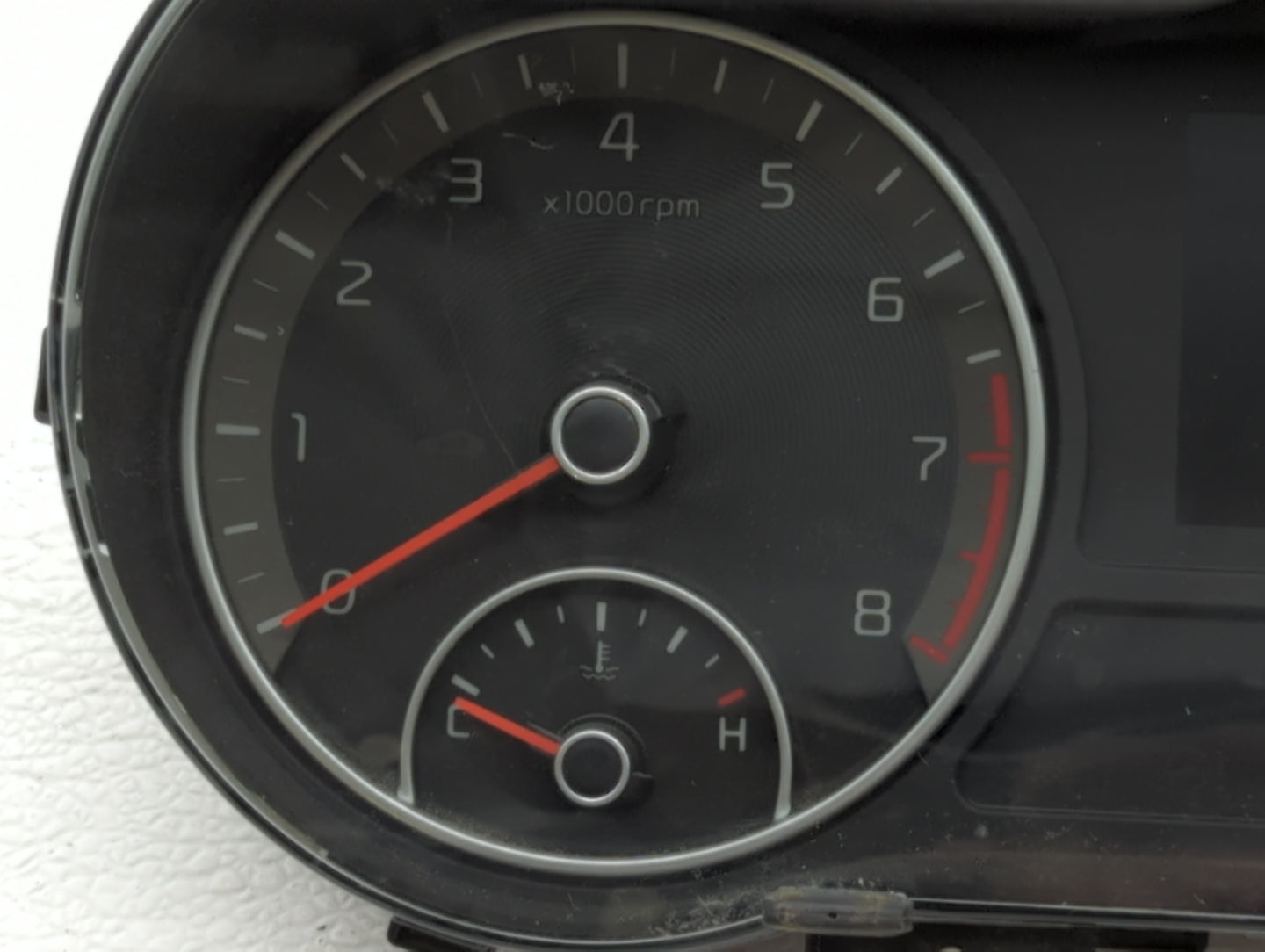 2019-2020 Kia Optima Instrument Cluster Speedometer Gauges P/N:94021-D5030 94021-D5050 Fits Fits 2019 2020 OEM Used Auto Par