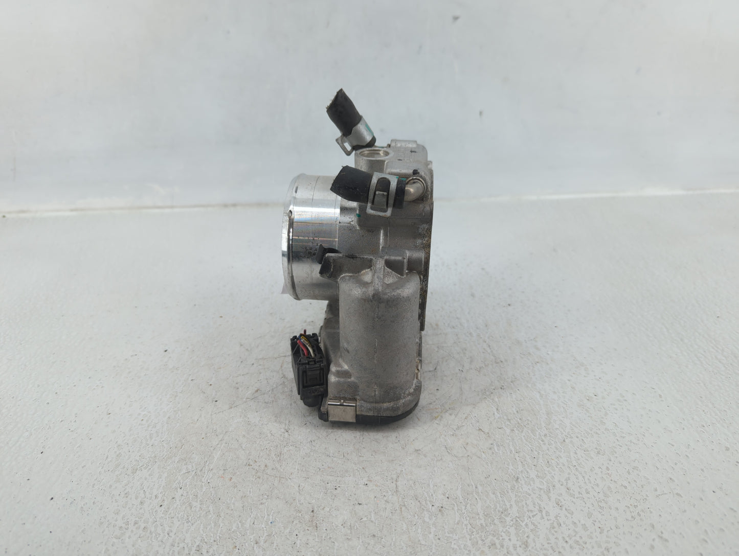 2016-2020 Kia Optima Throttle Body P/N:35100-2G600 Fits Fits 2015 2016 2017 2018 2019 2020 2021 OEM Used Auto Parts - Oemuse