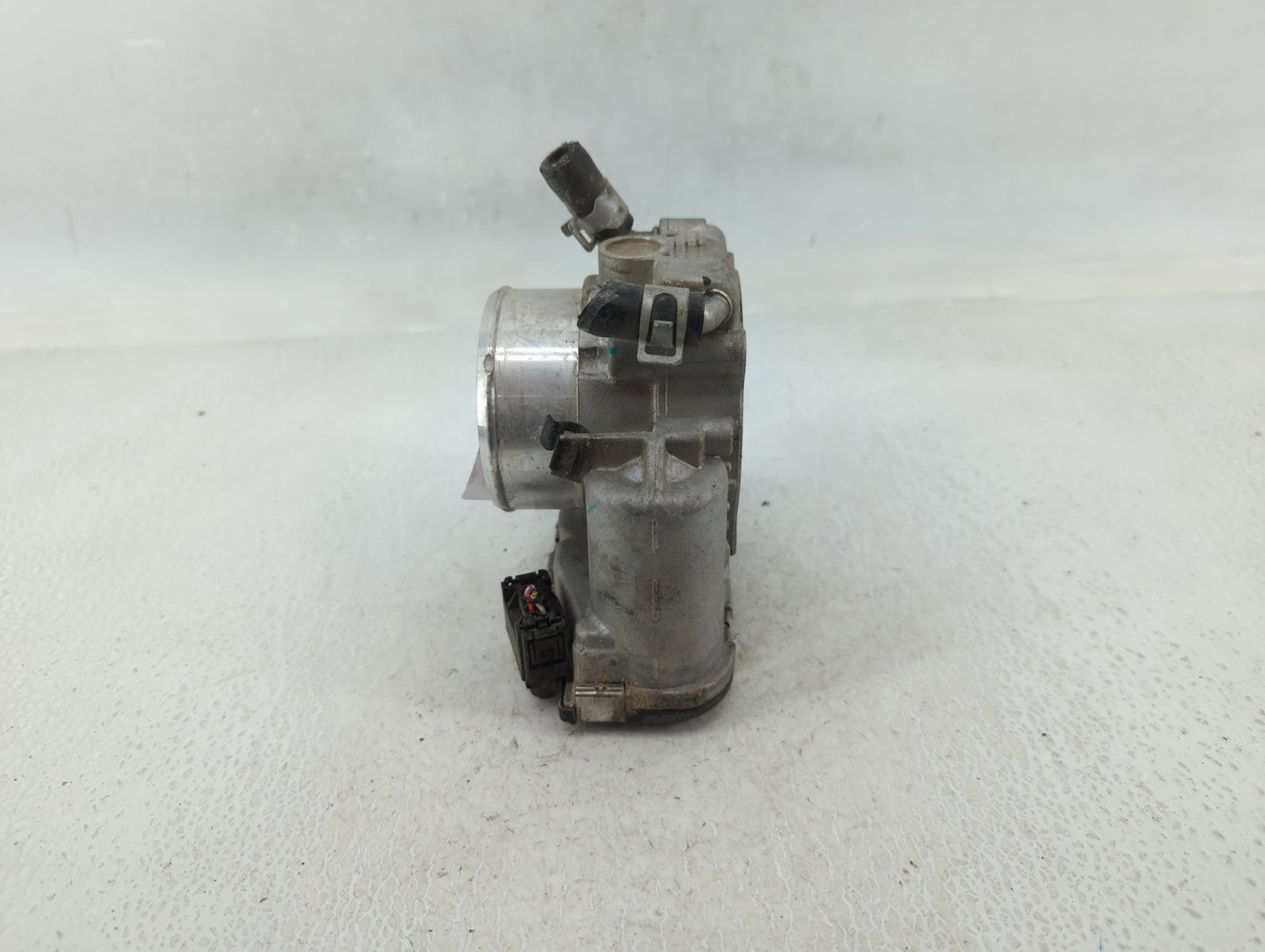 2016-2020 Kia Optima Throttle Body P/N:35100-2G600 Fits Fits 2015 2016 2017 2018 2019 2020 2021 OEM Used Auto Parts - Oemuse