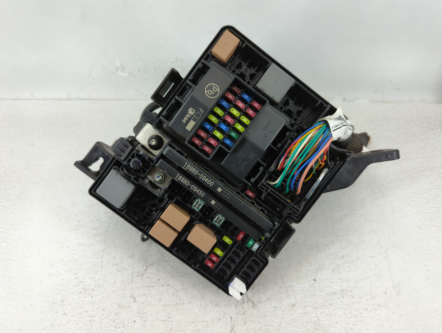2016-2019 Kia Optima Fusebox Fuse Box Panel Relay Module P/N:91950-D5822 91230D5070JA Fits Fits 2016 2017 2018 2019 OEM Used