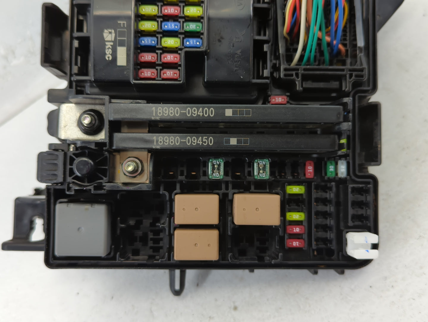 2016-2019 Kia Optima Fusebox Fuse Box Panel Relay Module P/N:91950-D5822 Fits Fits 2016 2017 2018 2019 OEM Used Auto Parts -