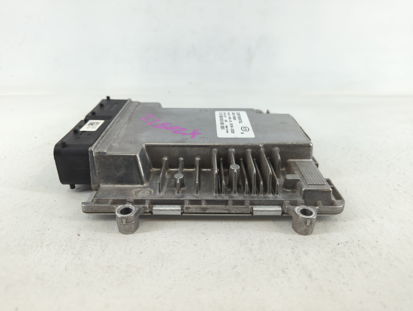 2019-2020 Kia Optima PCM Engine Control Computer ECU ECM PCU OEM P/N:39199-2G028 Fits Fits 2019 2020 OEM Used Auto Parts - O