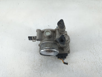 2016-2020 Kia Optima Throttle Body P/N:35100-2E000 Fits Fits 2015 2016 2017 2018 2019 2020 2021 2022 OEM Used Auto Parts