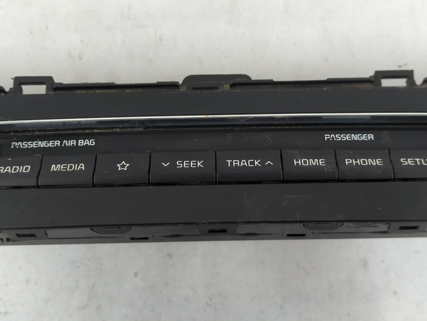 2019-2020 Kia Optima Radio Control Panel - Oemusedautoparts1.com