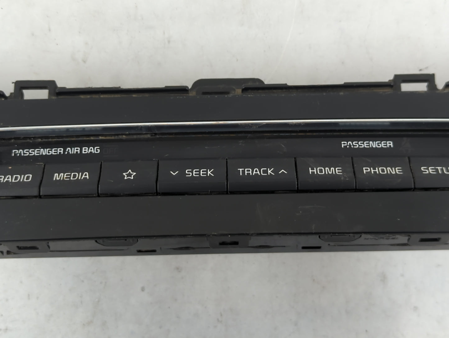 2019-2020 Kia Optima Radio Control Panel - Oemusedautoparts1.com