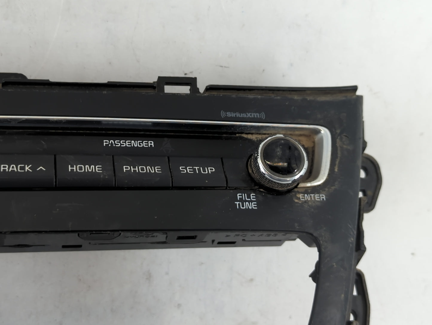 2019-2020 Kia Optima Radio Control Panel - Oemusedautoparts1.com