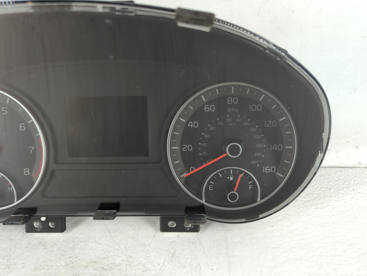 2019-2020 Kia Optima Instrument Cluster Speedometer Gauges P/N:94021-D5030 Fits Fits 2019 2020 OEM Used Auto Parts - Oemused