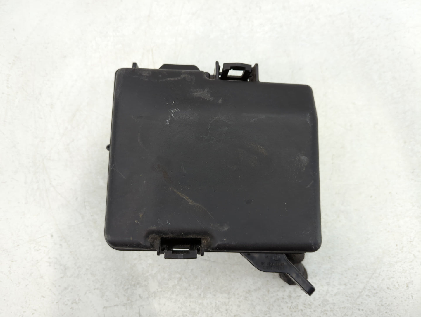 2016-2019 Kia Optima Fusebox Fuse Box Panel Relay Module P/N:TQ91700D5210JA Fits Fits 2016 2017 2018 2019 OEM Used Auto Part
