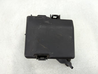compare product 2016-2019 Kia Optima Fusebox Fuse Box Panel Relay Module P/N:TQ91700D5210JA Fits Fits 2016 2017 2018 2019 OEM Used Auto Parts