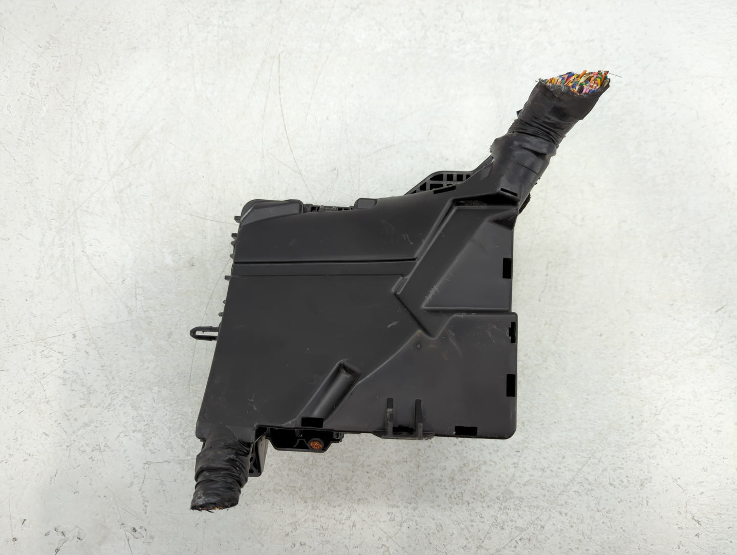 2016-2019 Kia Optima Fusebox Fuse Box Panel Relay Module P/N:TQ91700D5210JA Fits Fits 2016 2017 2018 2019 OEM Used Auto Part