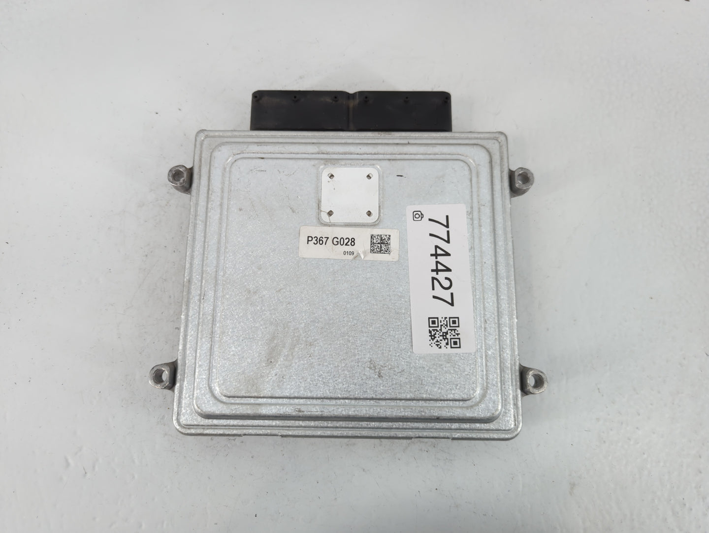 2019-2020 Kia Optima PCM Engine Control Computer ECU ECM PCU OEM P/N:39199-2G028 Fits Fits 2019 2020 OEM Used Auto Parts - O