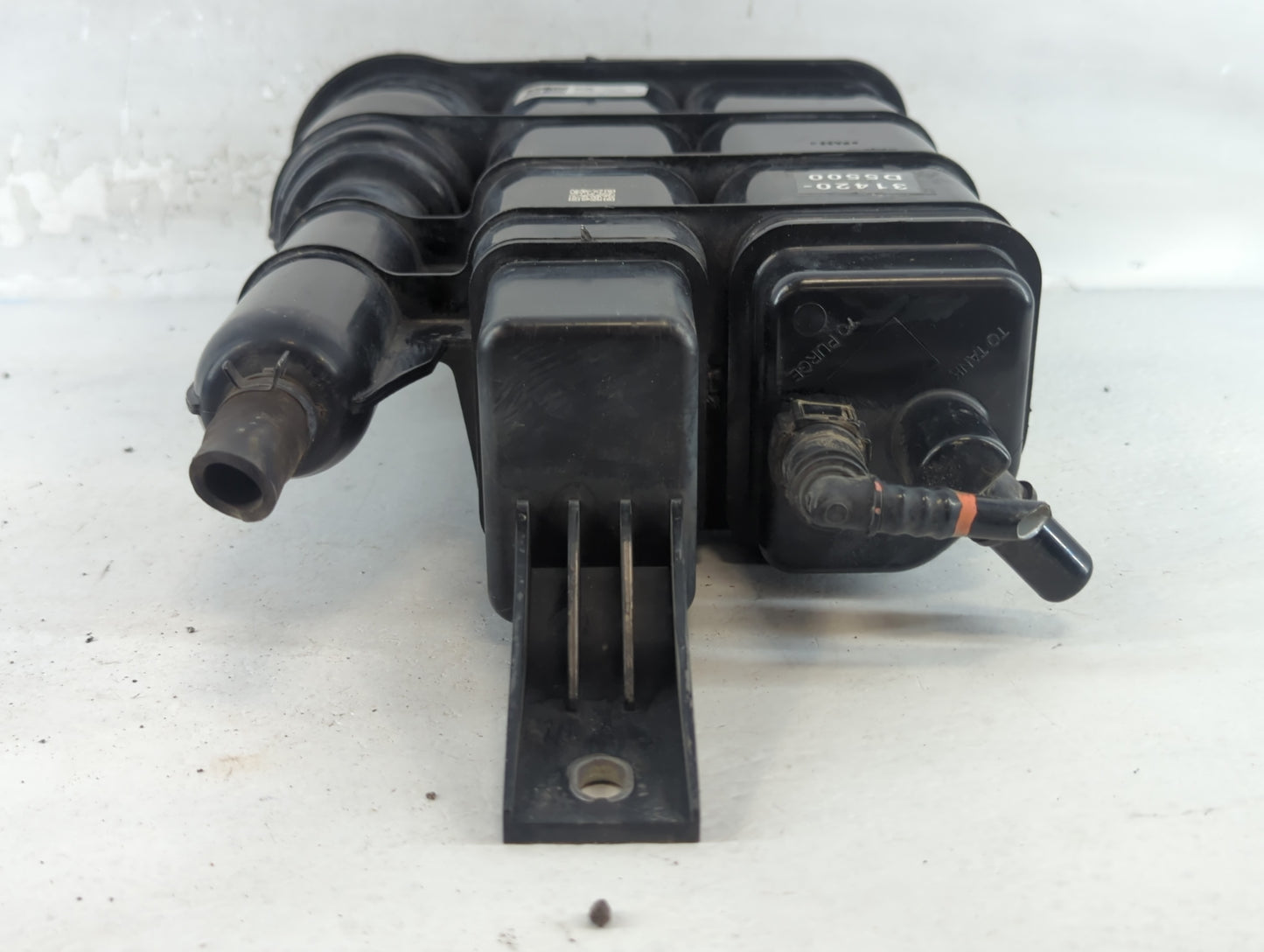 2019 Kia Optima Fuel Vapor Charcoal Canister - Oemusedautoparts1.com