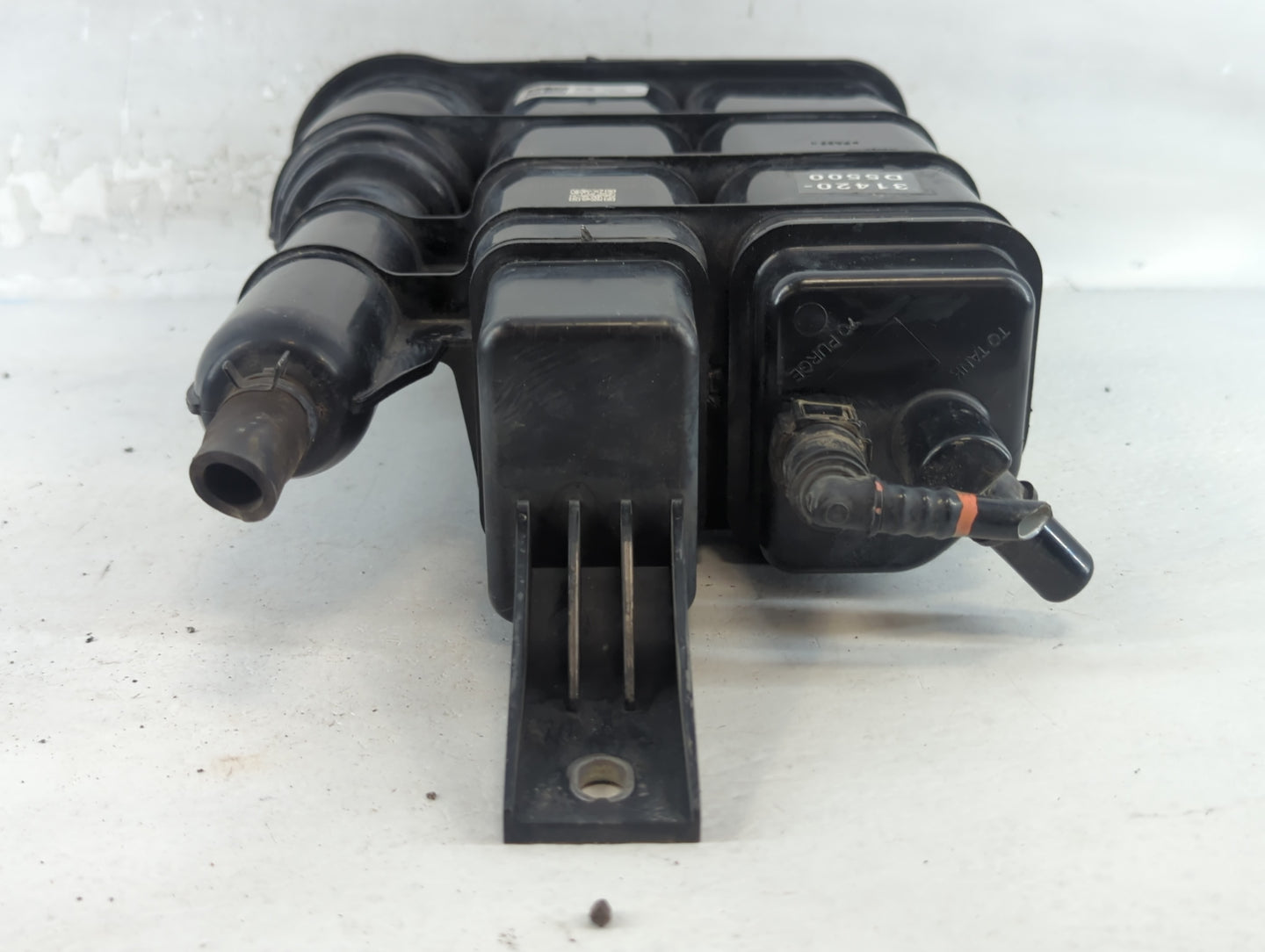 2019 Kia Optima Fuel Vapor Charcoal Canister 802650 - Oemusedautoparts1.com
