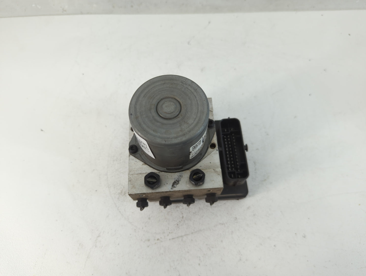 2019-2020 Kia Optima ABS Pump Control Module Replacement P/N:58900-D5260 Fits Fits 2019 2020 OEM Used Auto Parts - Oemusedau
