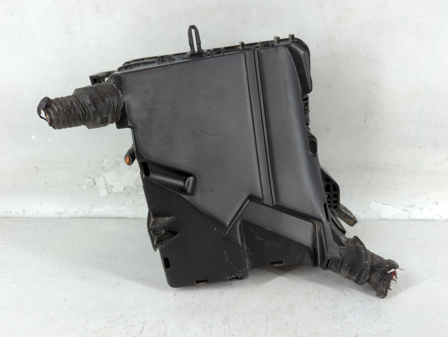 2016-2019 Kia Optima Fusebox Fuse Box Panel Relay Module P/N:91950-D5841 Fits Fits 2016 2017 2018 2019 OEM Used Auto Parts -