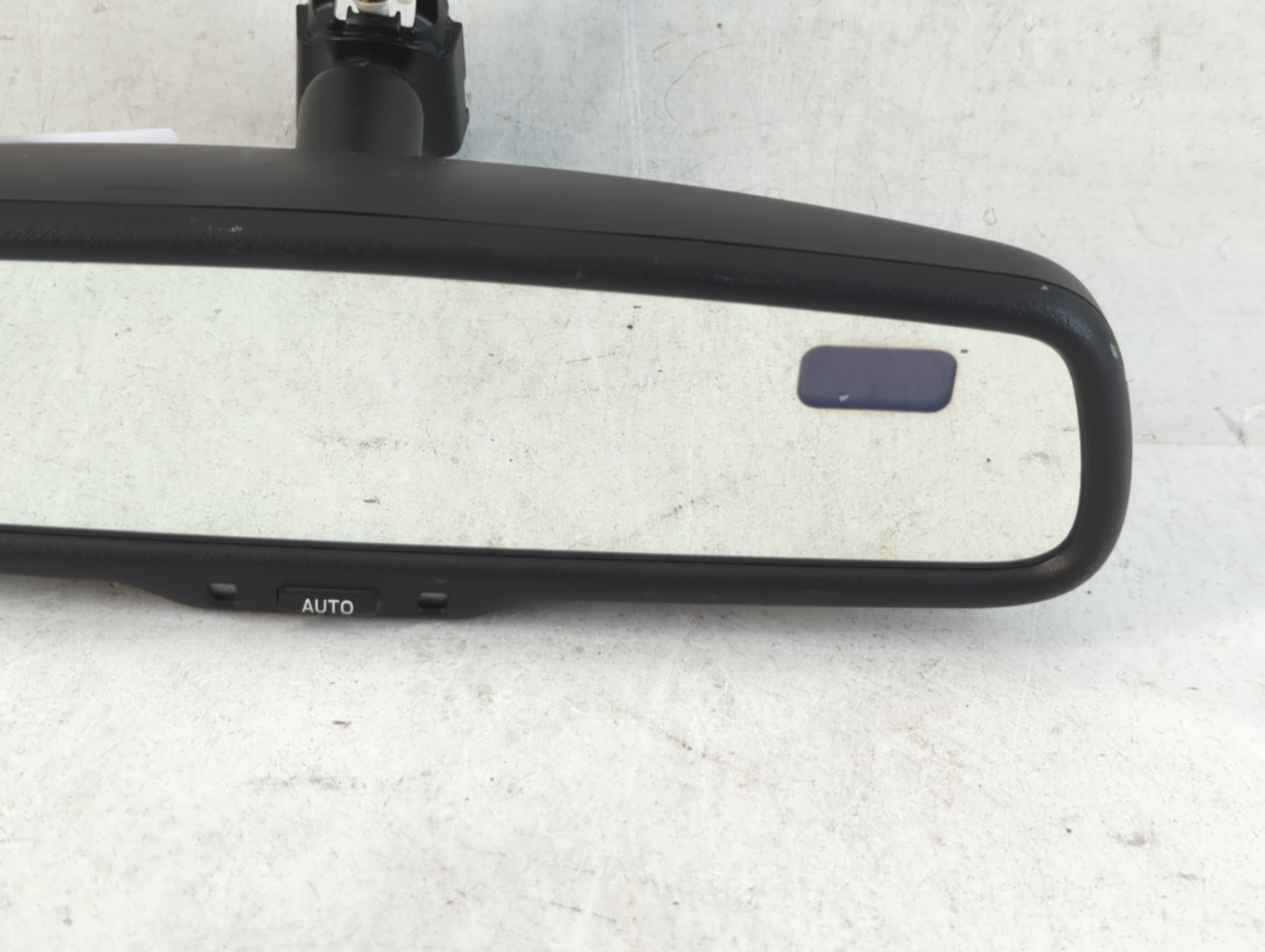 2017-2020 Kia Optima Interior Rear View Mirror Replacement OEM P/N:IE11015899 Fits Fits 2017 2018 2019 2020 OEM Used Auto Pa