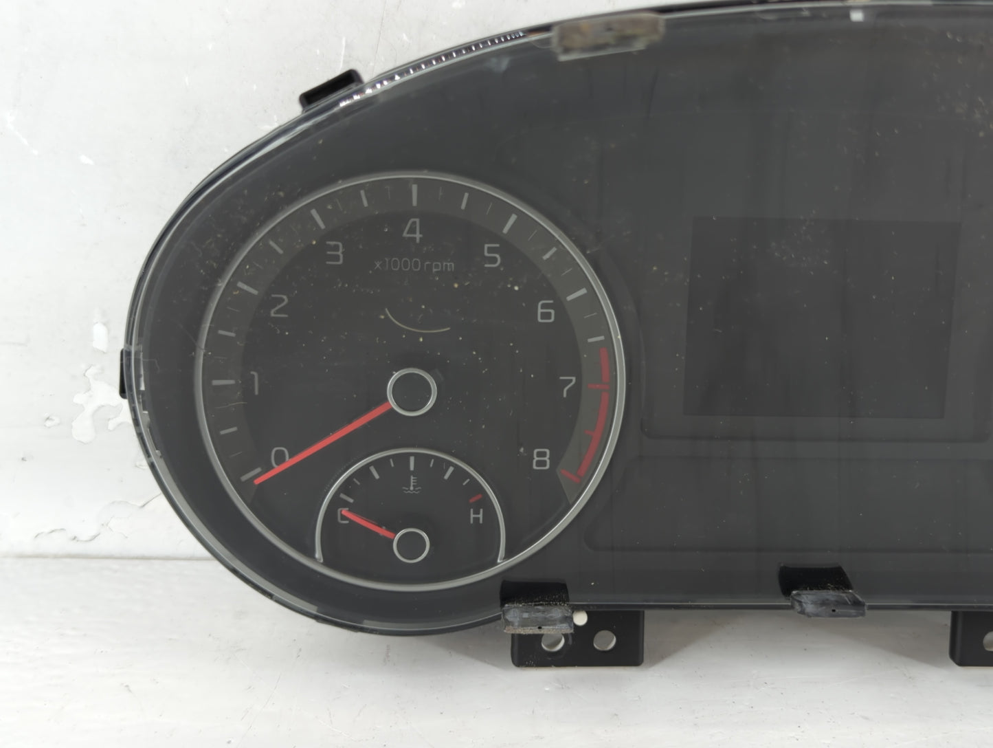 2019-2020 Kia Optima Instrument Cluster Speedometer Gauges P/N:94021-D5030 Miles: Fits Fits 2019 2020 OEM Used Auto Parts - 
