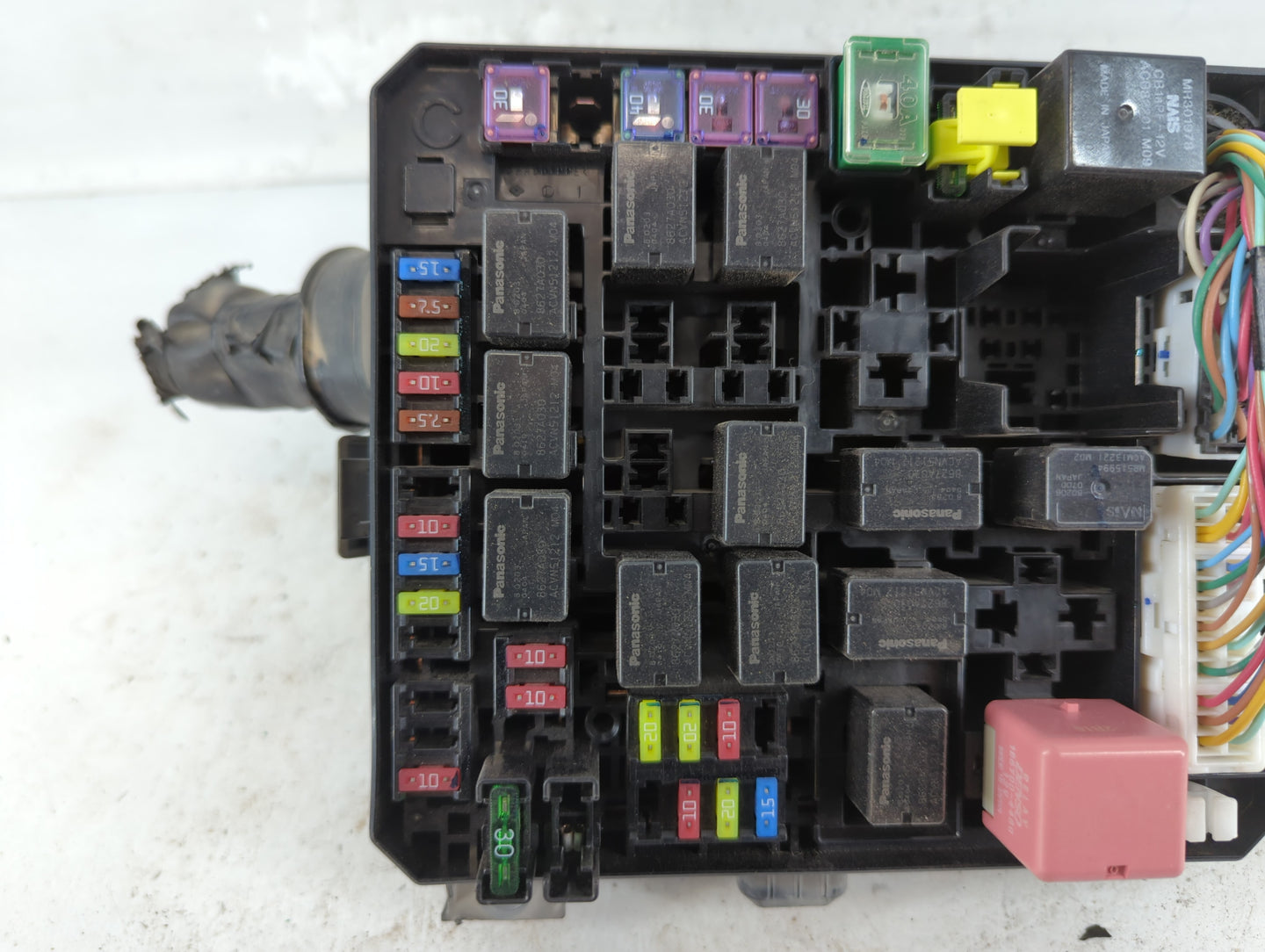 2016-2019 Kia Optima Fusebox Fuse Box Panel Relay Module P/N:8565A268 Fits Fits 2016 2017 2018 2019 OEM Used Auto Parts - Oe