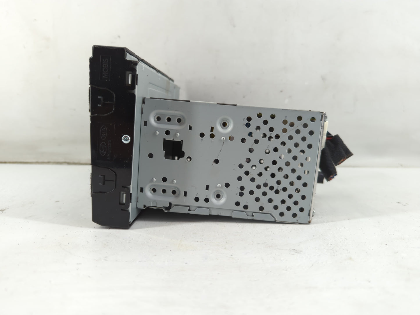 2017-2019 Kia Optima Radio AM FM Cd Player Receiver Replacement P/N:96160D5700WK Fits Fits 2017 2018 2019 OEM Used Auto Part