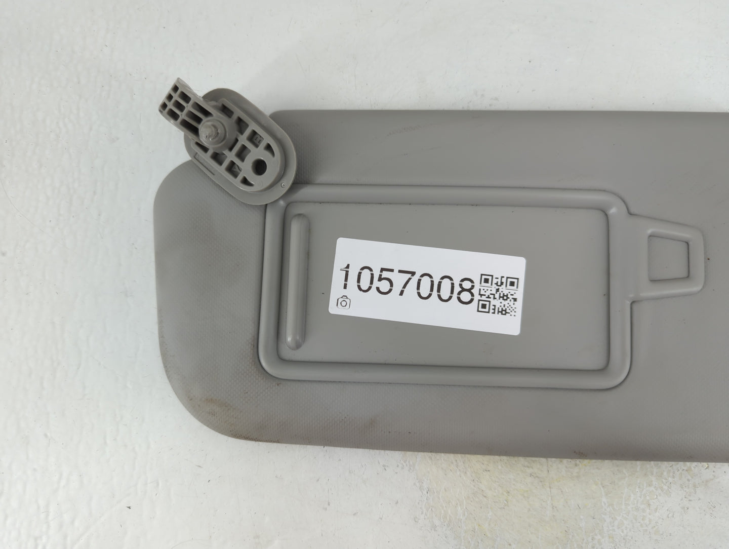 2018-2020 Kia Rio Sun Visor Shade Replacement Driver Left Mirror Fits Fits 2018 2019 2020 2021 2022 OEM Used Auto Parts - Oe