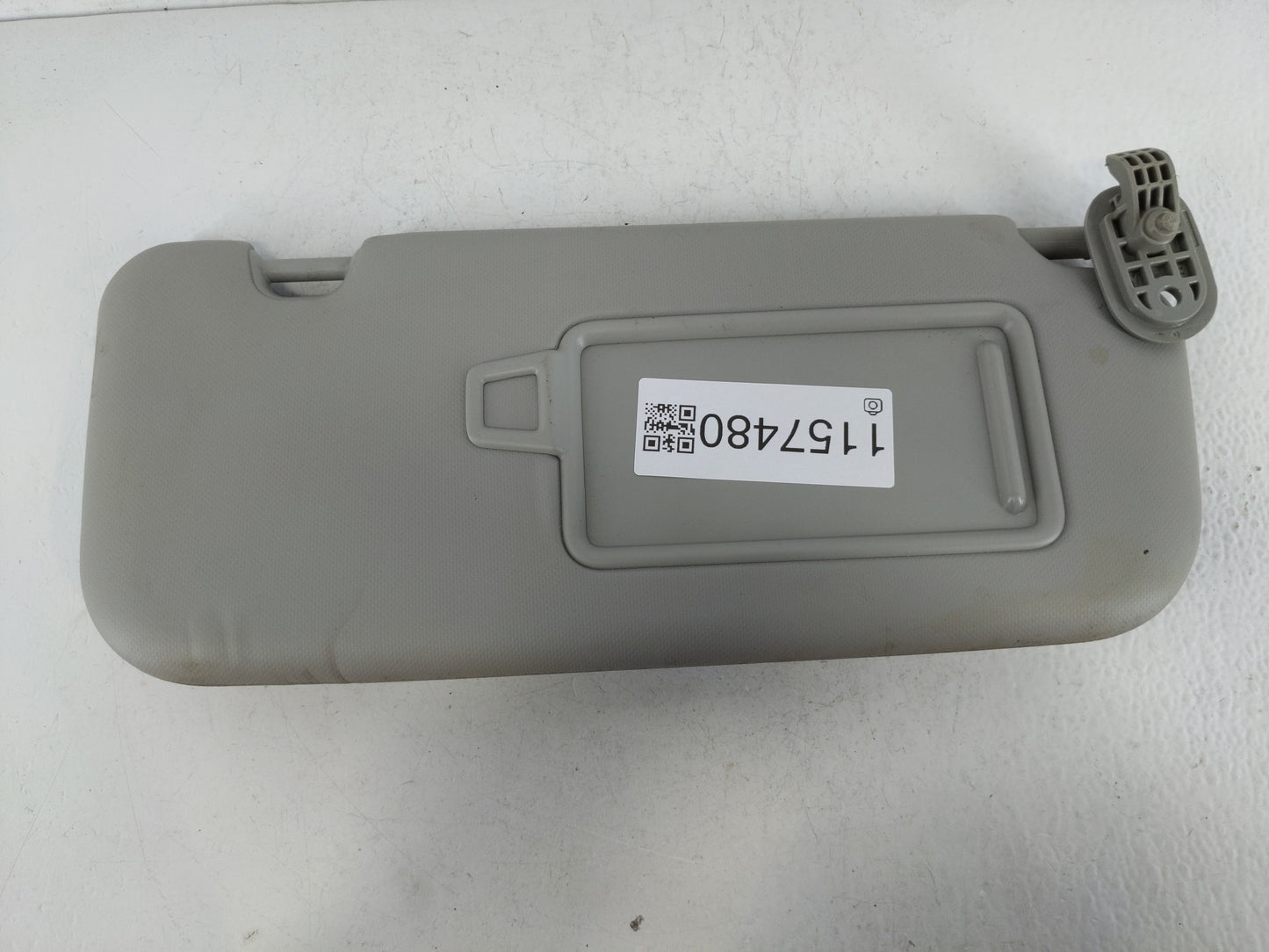 2018-2020 Kia Rio Sun Visor Shade Replacement Passenger Right Mirror Fits Fits 2018 2019 2020 2021 2022 OEM Used Auto Parts 