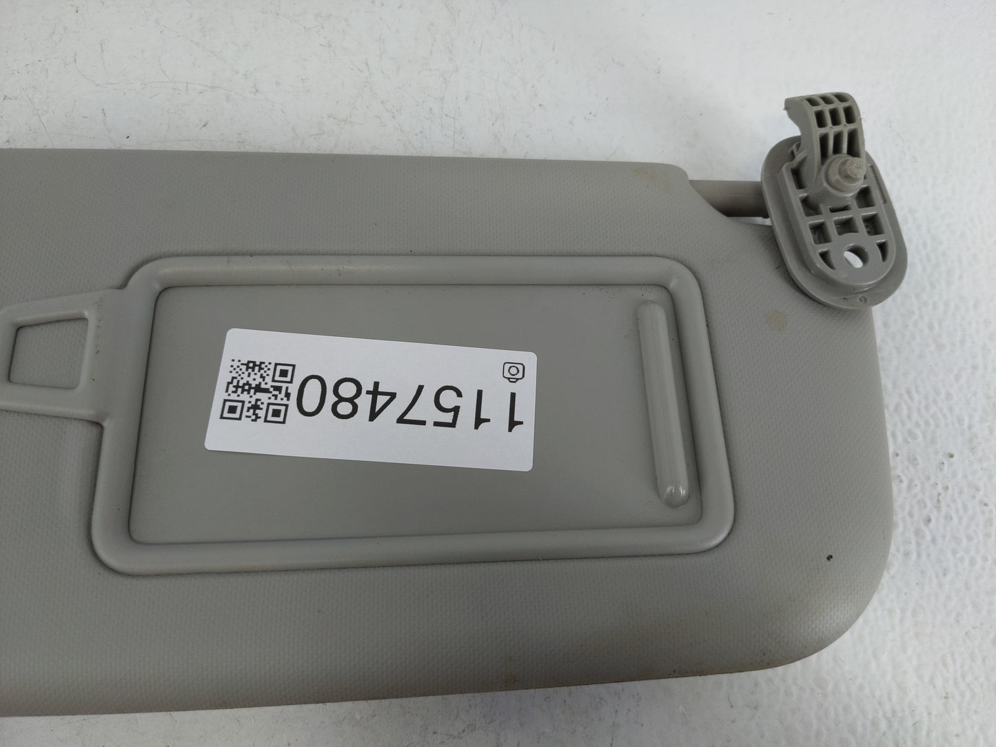 2018-2020 Kia Rio Sun Visor Shade Replacement Passenger Right Mirror Fits Fits 2018 2019 2020 2021 2022 OEM Used Auto Parts 