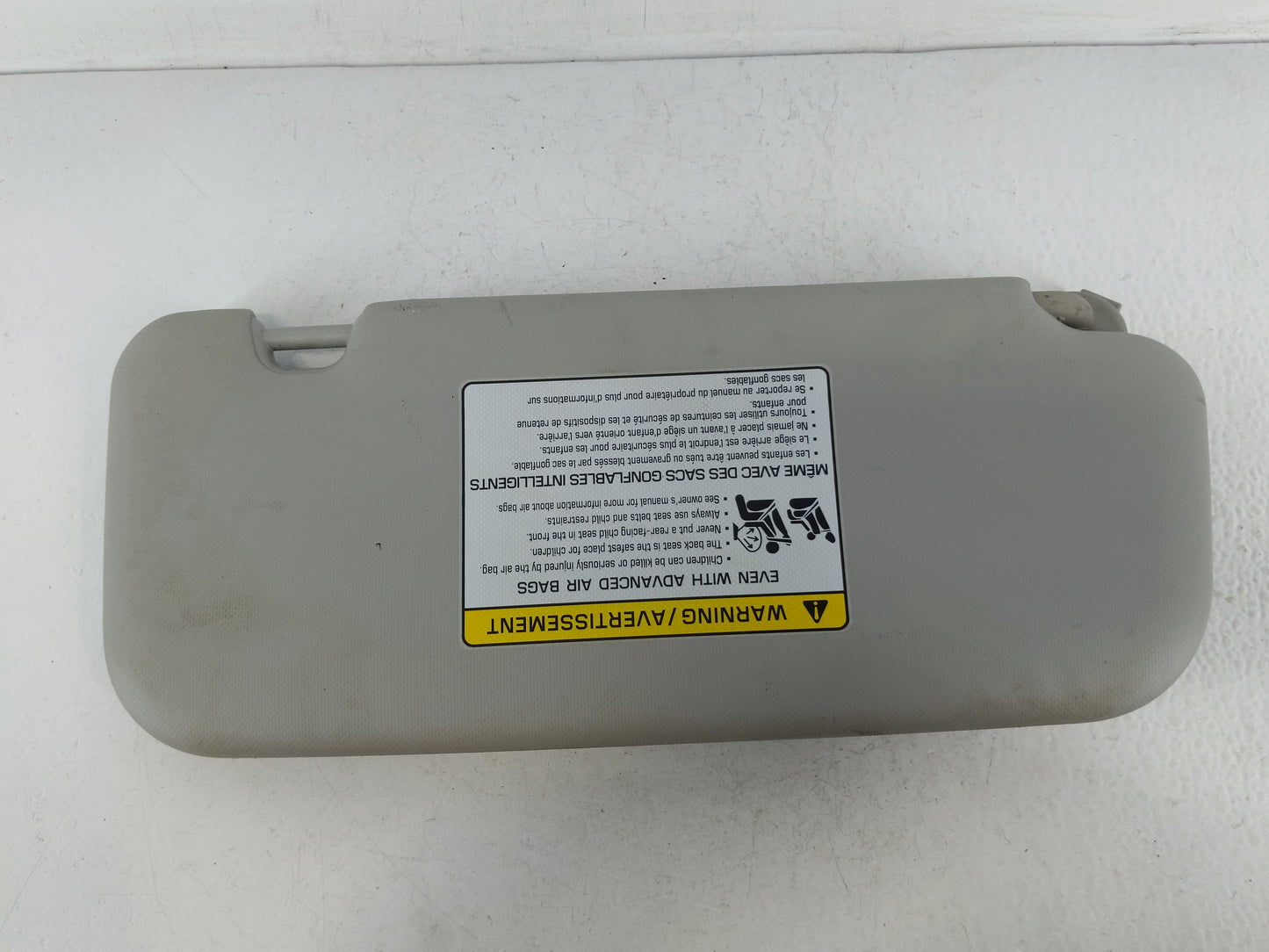 2018-2020 Kia Rio Sun Visor Shade Replacement Driver Left Mirror Fits Fits 2018 2019 2020 2021 2022 OEM Used Auto Parts - Oe