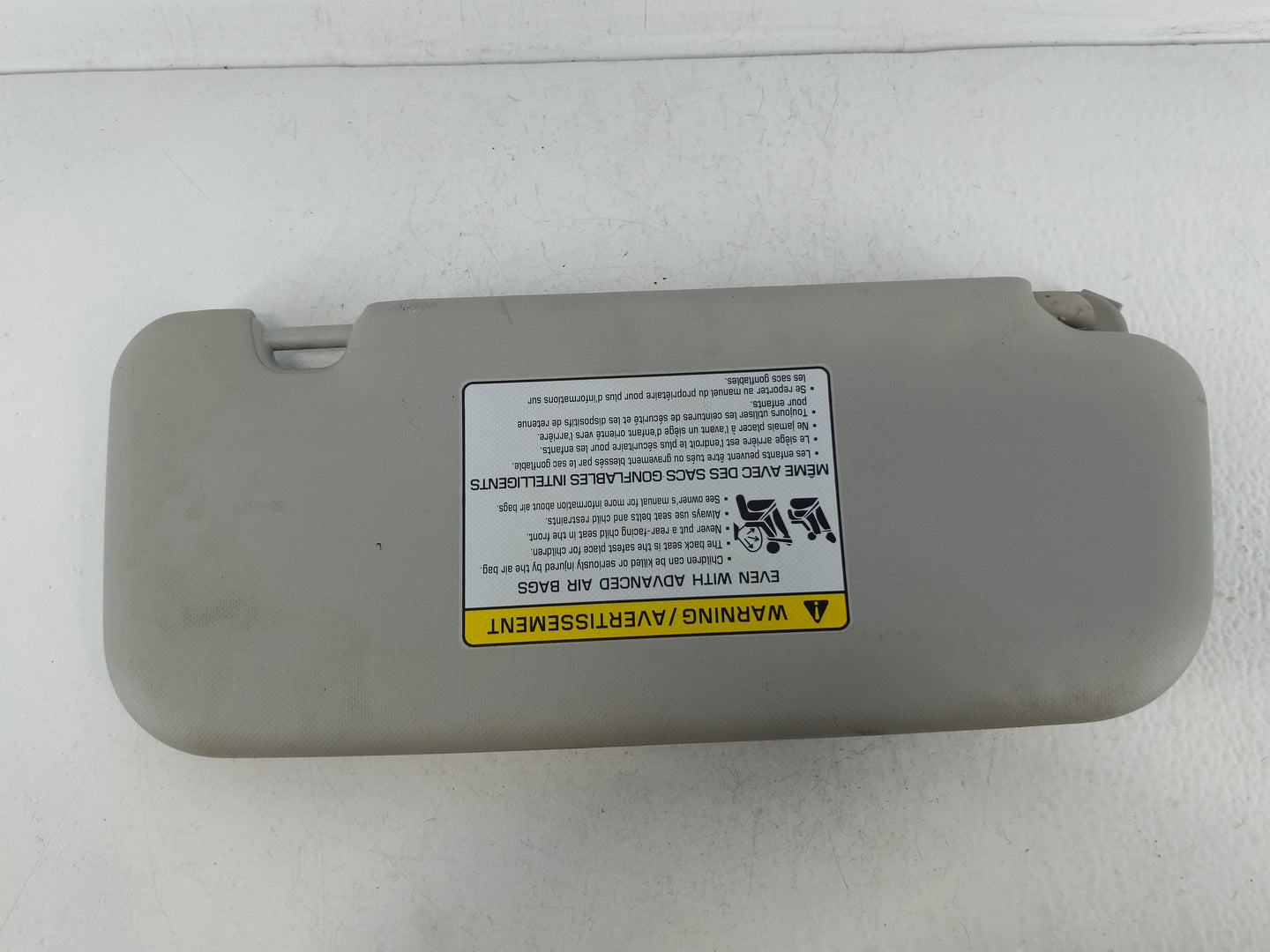 2018-2020 Kia Rio Sun Visor Shade Replacement Driver Left Mirror Fits Fits 2018 2019 2020 2021 2022 OEM Used Auto Parts - Oe
