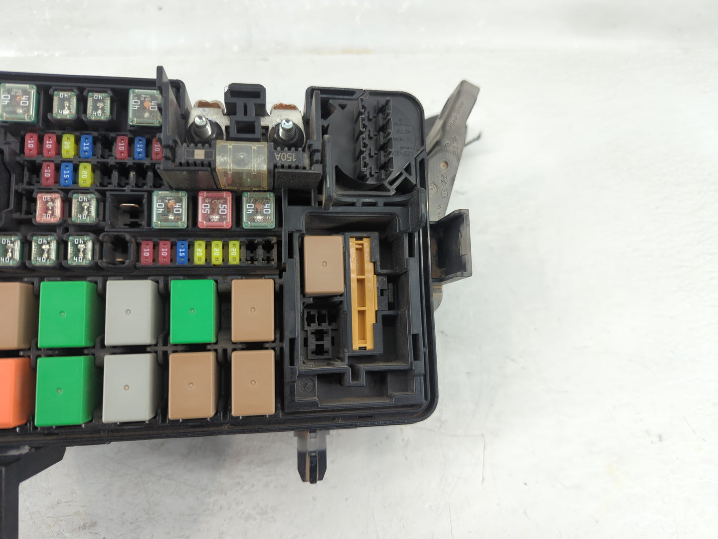2018-2019 Kia Rio Fusebox Fuse Box Panel Relay Module P/N:91205-H9320 Fits Fits 2018 2019 OEM Used Auto Parts - Oemusedautop