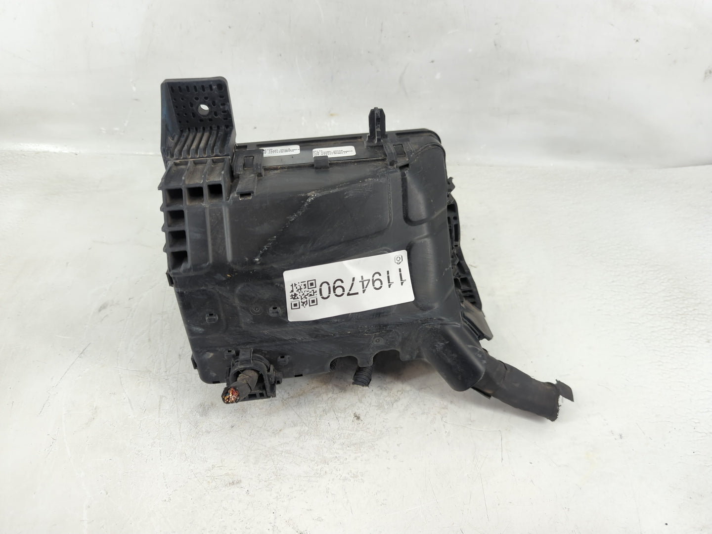 2018-2019 Kia Rio Fusebox Fuse Box Panel Relay Module P/N:91205-H9320 Fits Fits 2018 2019 OEM Used Auto Parts - Oemusedautop
