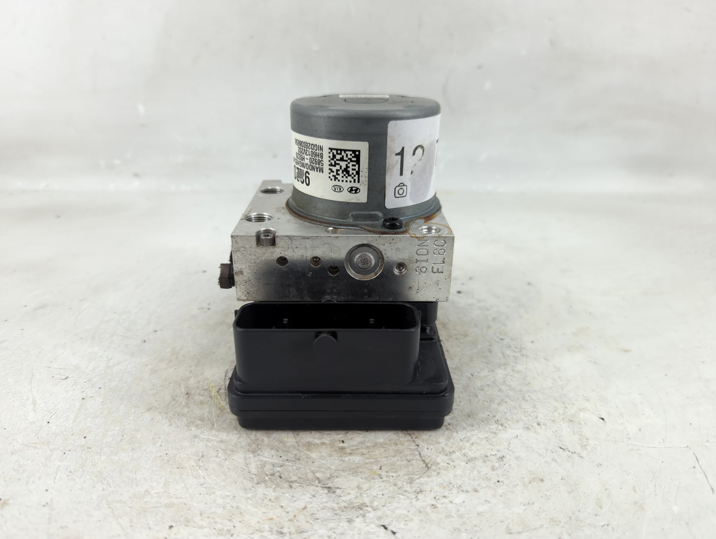 2018-2019 Kia Rio ABS Pump Control Module Replacement P/N:58920-H922 Fits Fits 2018 2019 OEM Used Auto Parts - Oemusedautopa