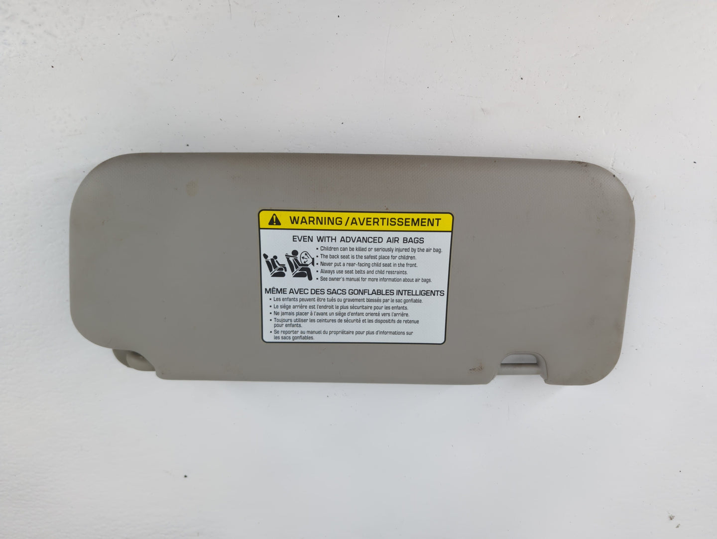 2018-2020 Kia Rio Sun Visor Shade Replacement Driver Left Mirror Fits Fits 2018 2019 2020 2021 2022 OEM Used Auto Parts - Oe